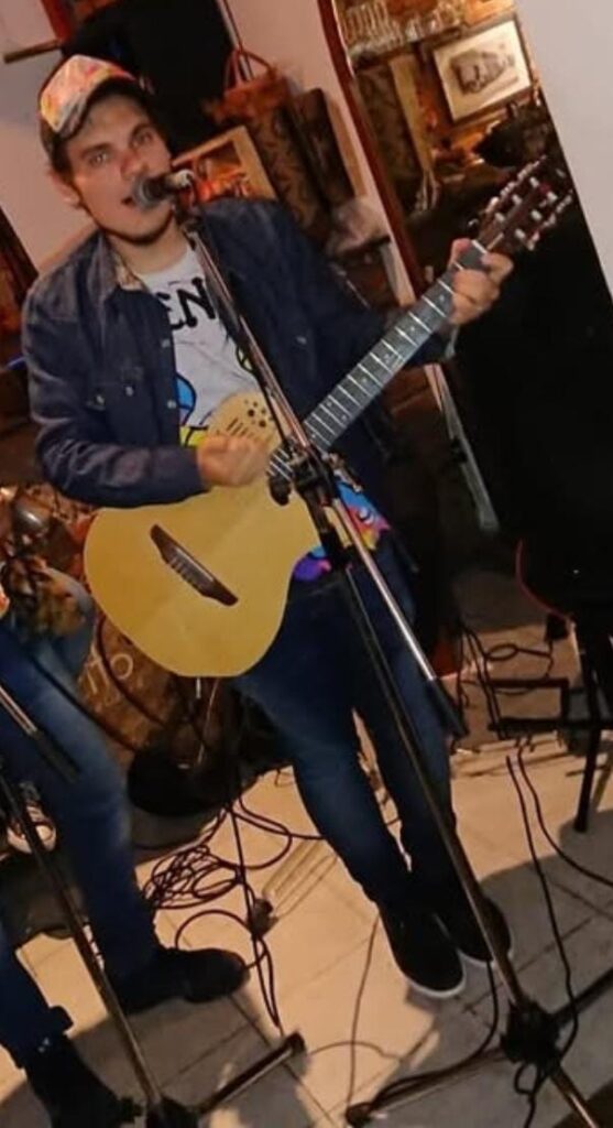 RENÉ FICOSECO