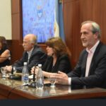 Emotiva jornada en la entrega de declaraciones y resoluciones en la Legislatura